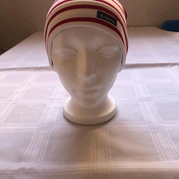 Never worn Armor Lux sailor cotton red and white striped hat - size small - Picture 3 of 3